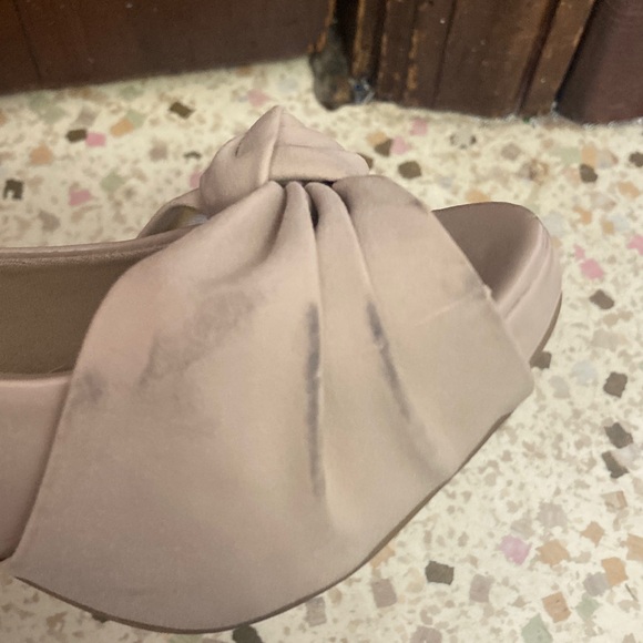 FIONI Clothing Black and Tan Peep Toe Heels - Picture 12 of 12